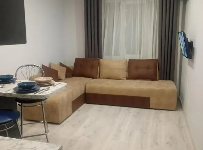 Apartment 1-комнатная вип уровня посуточно в ужгороде. ул.другетов